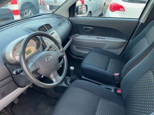 DAIHATSU Sirion 1.0 eco-top-image-9
