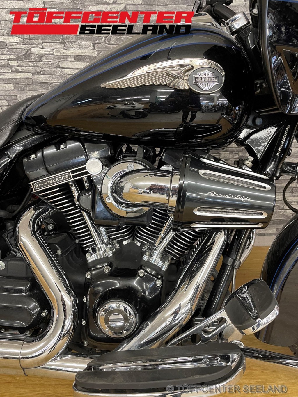HARLEY-DAVIDSON FLTRXSE Road Glide Custom ABS Anniversary CVO-showroom-element-3