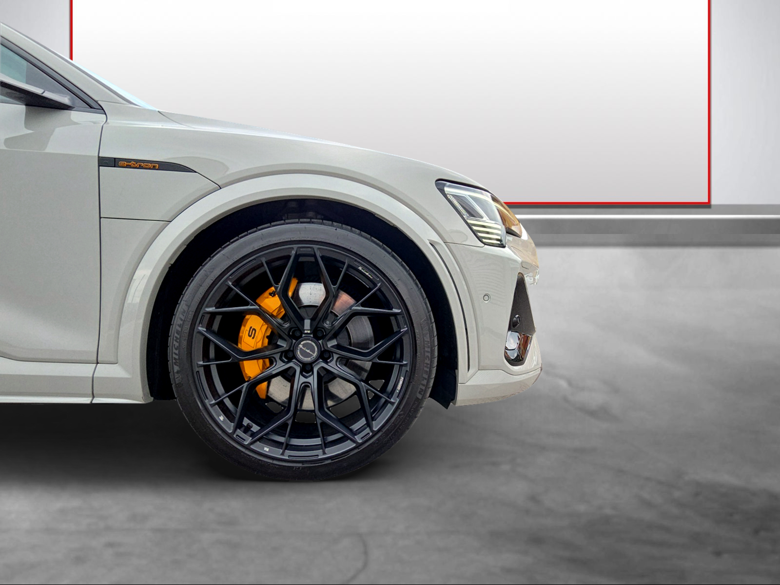 AUDI e-tron S Sportback quattro-image-14