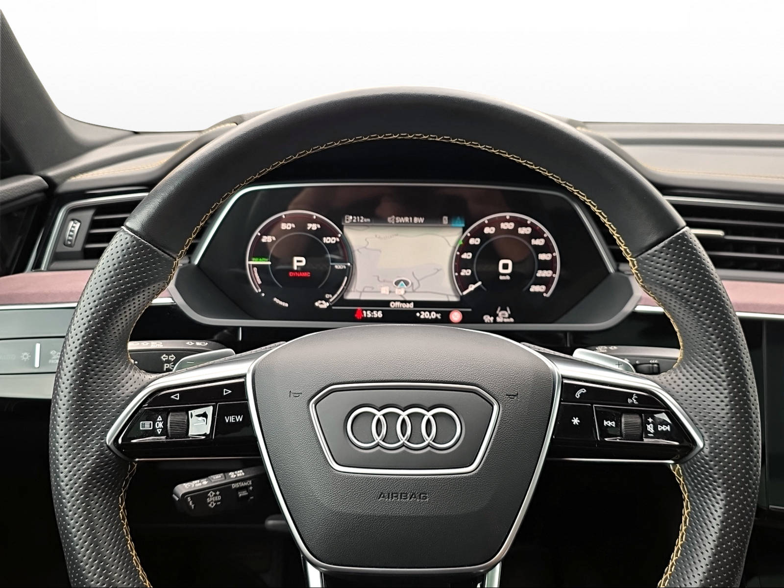 AUDI e-tron S Sportback quattro-image-4
