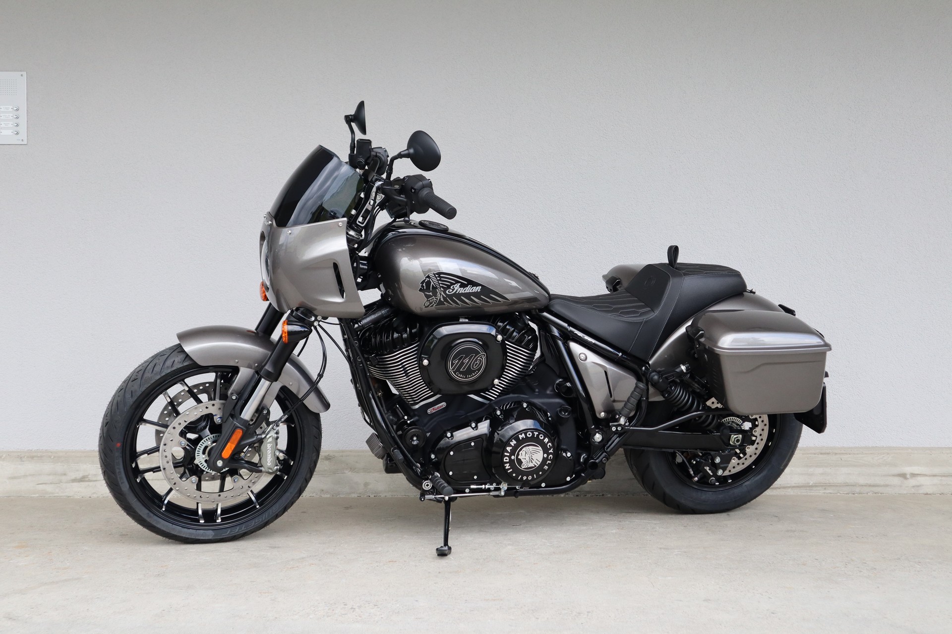 INDIAN Sport Chief RT-image-4