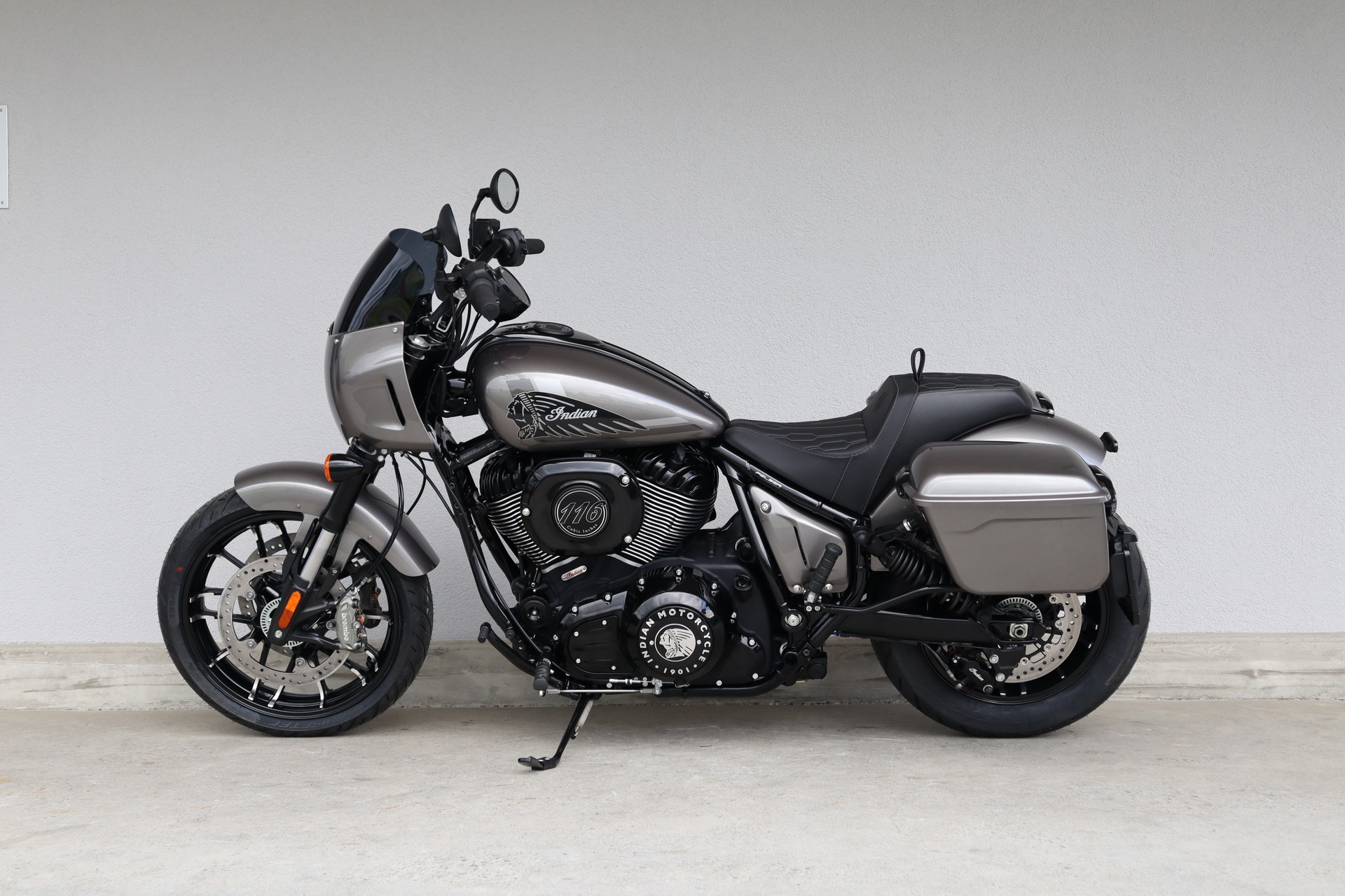 INDIAN Sport Chief RT-image-3