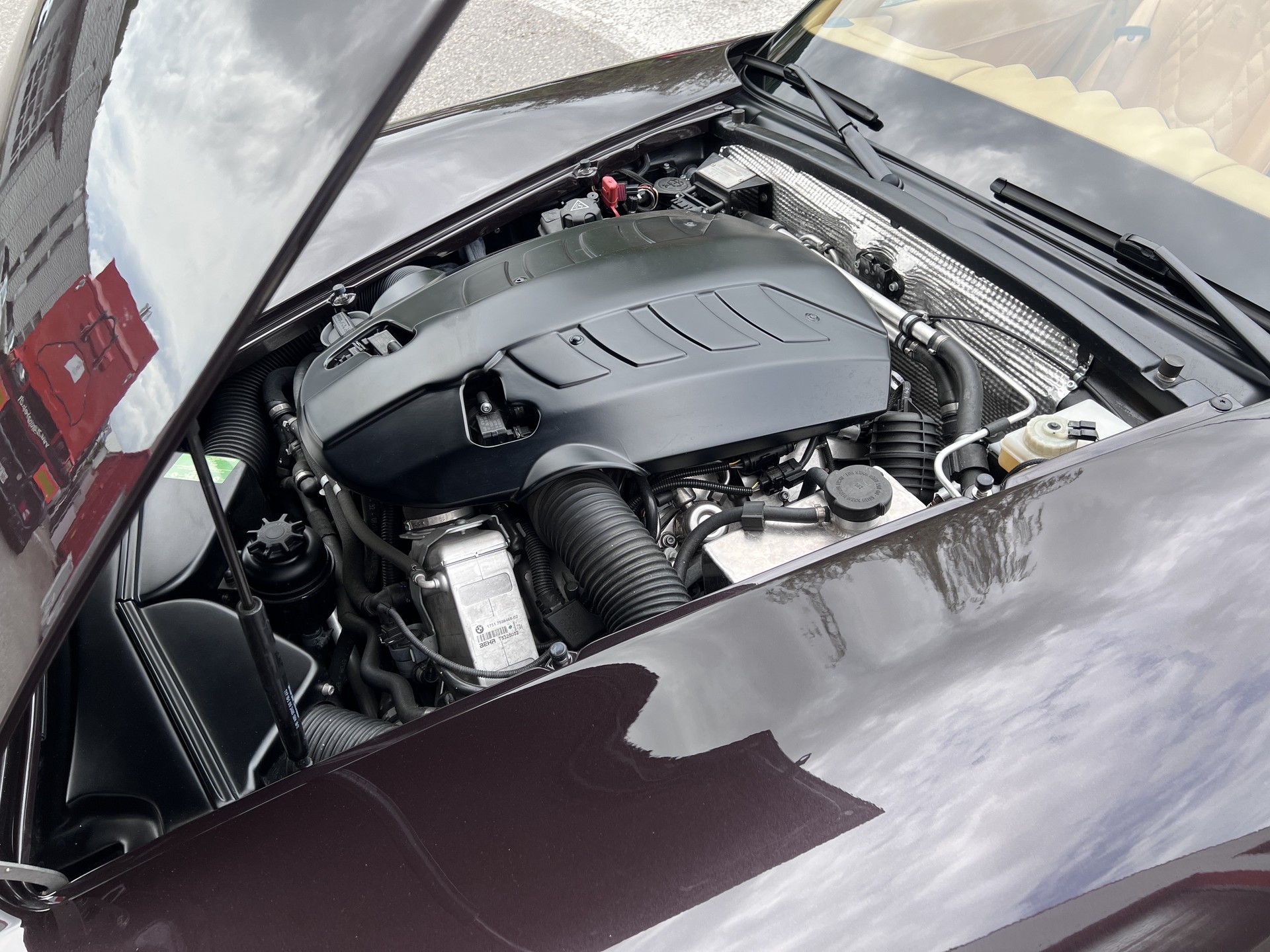 WIESMANN Roadster MF5 4.4 V8 Turbo DKG-image-11
