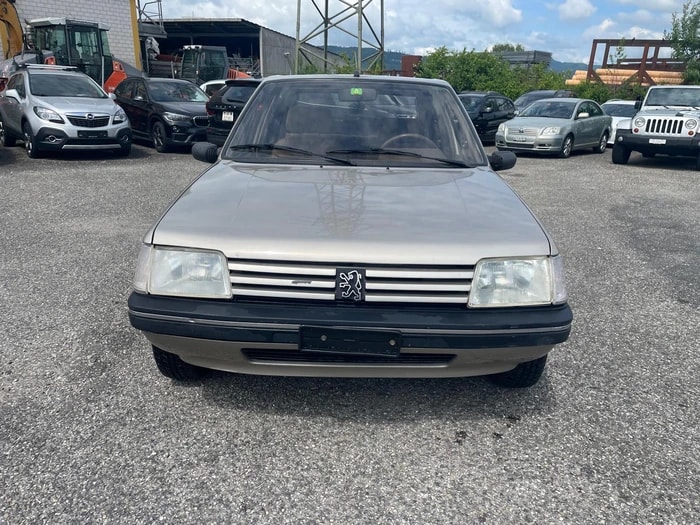 PEUGEOT 205 1.9 Automatic