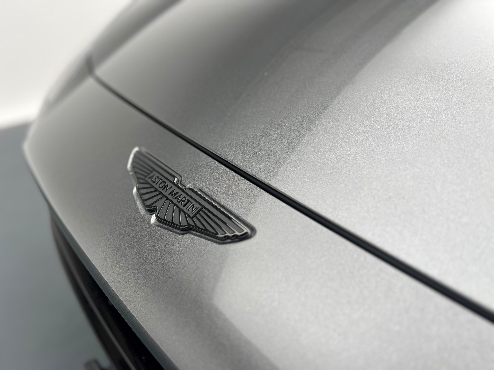 ASTON MARTIN New MY25 DBX 707 4.0 V8 Bi-Turbo-image-19
