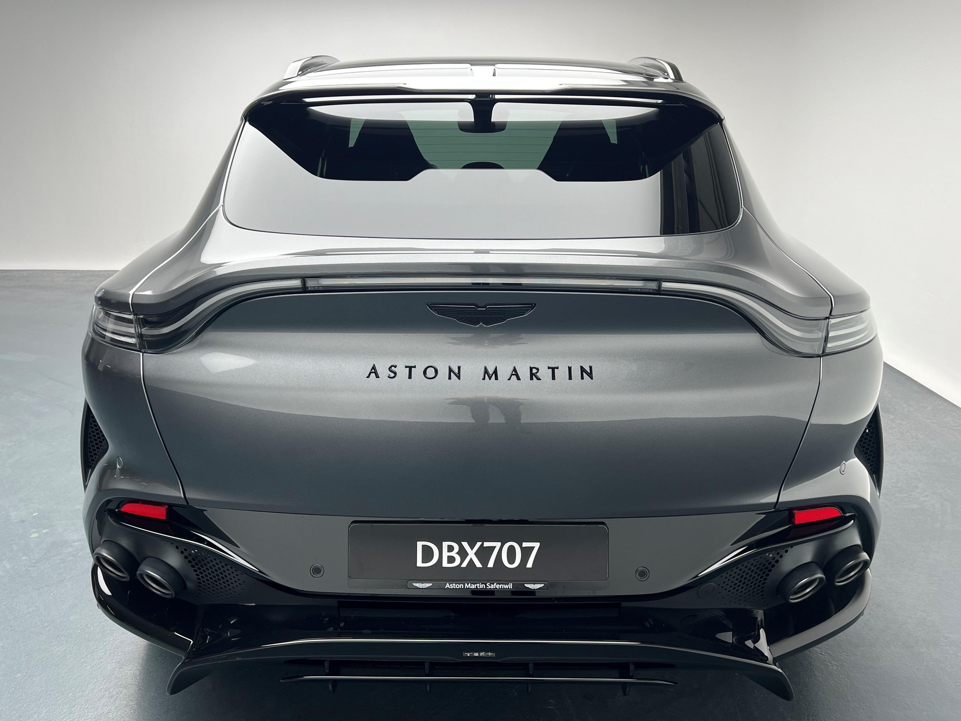 ASTON MARTIN New MY25 DBX 707 4.0 V8 Bi-Turbo-image-21