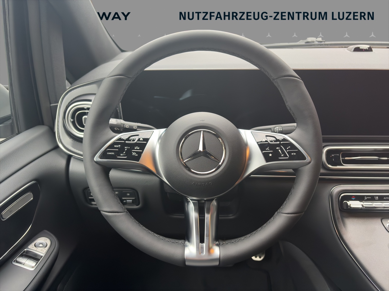 MERCEDES-BENZ V 250 d lang TREND 9G-Tronic 4M-image-13