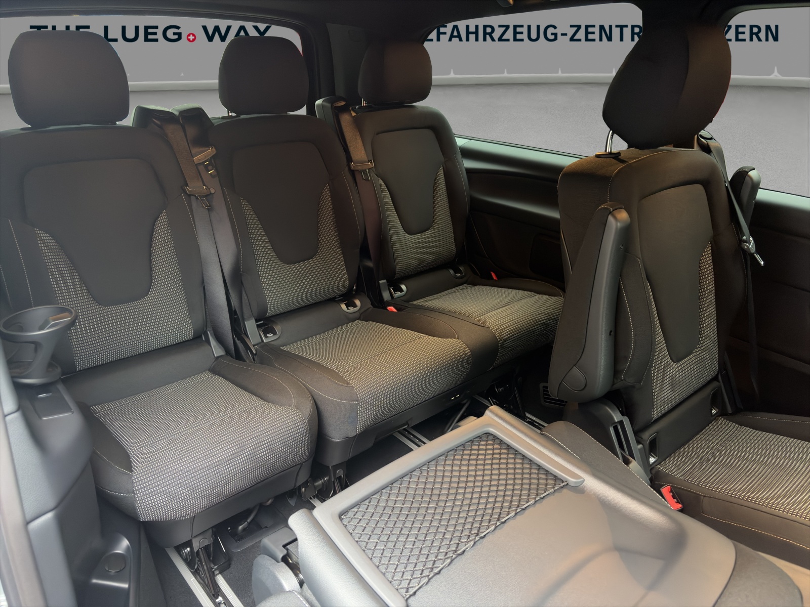 MERCEDES-BENZ V 250 d lang TREND 9G-Tronic 4M-image-10