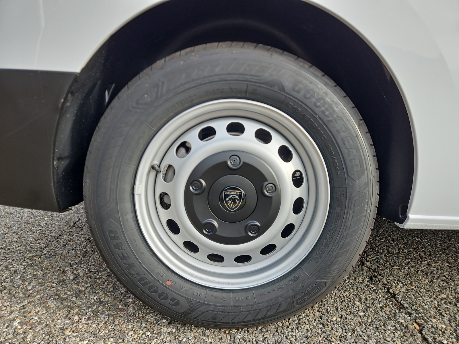 PEUGEOT Expert 1.5 BlueHDi 120 S&S Vertiefte Kabine Standard-image-11