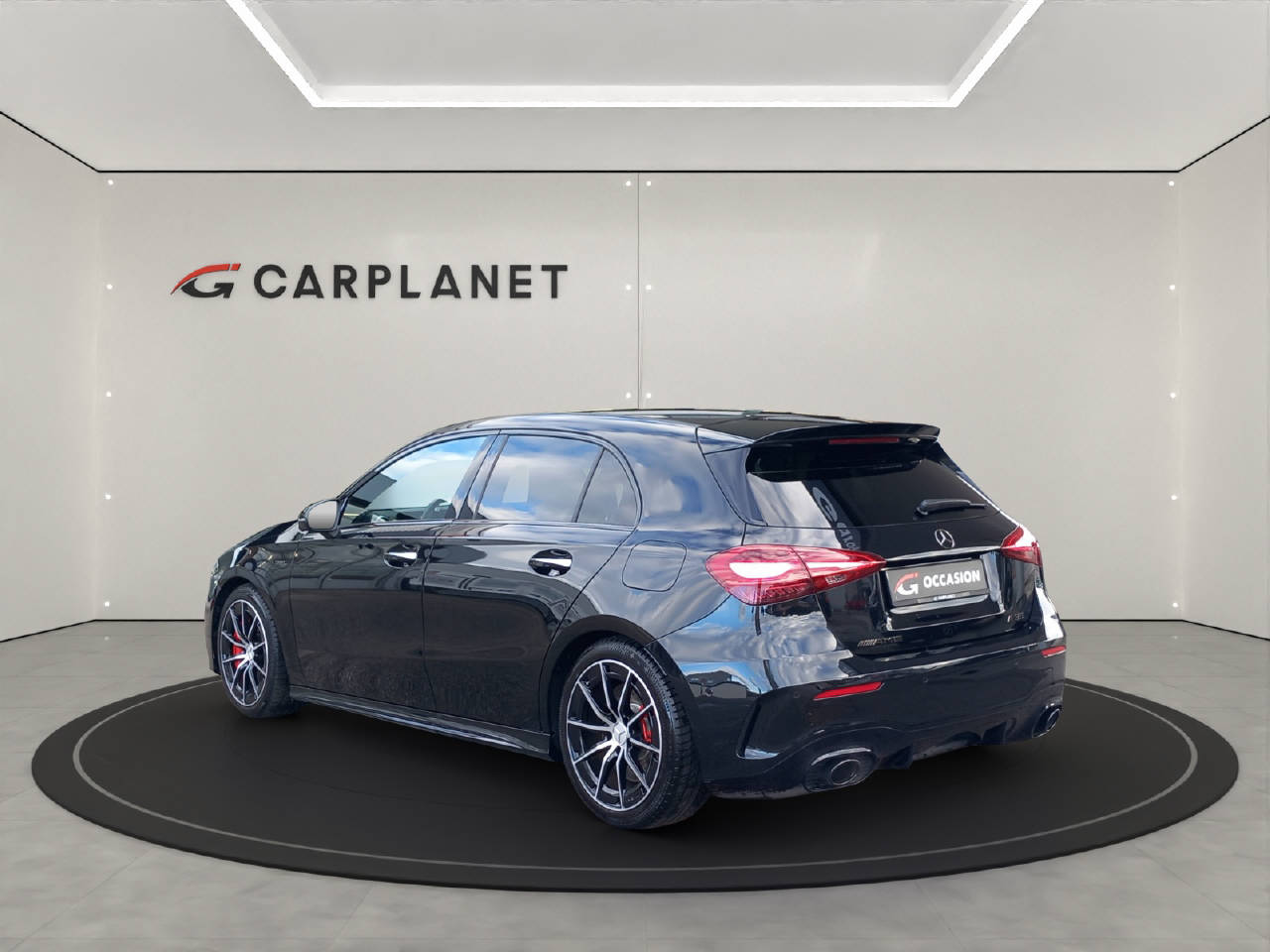 MERCEDES-BENZ A 35 AMG 4matic-showroom-element-2