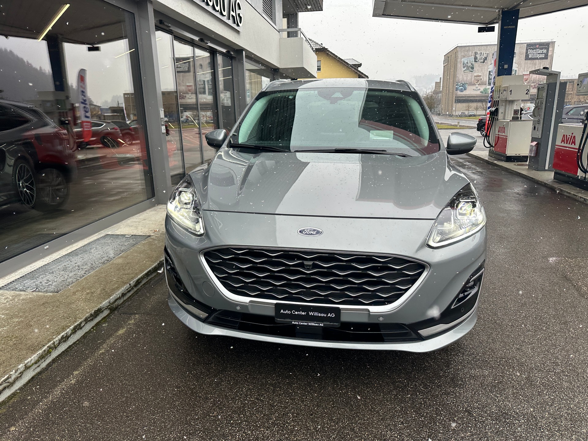 FORD Kuga 2.5 FHEV Vignale 4WD-showroom-element-1