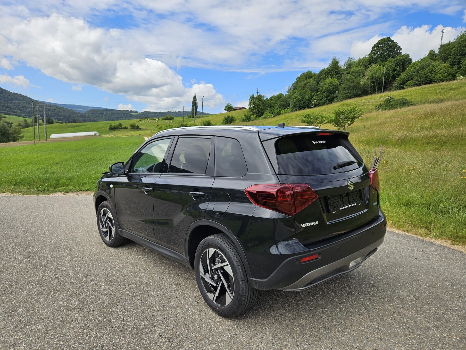 SUZUKI Vitara 1.4 Boosterjet Compact + 4x4 Hybrid-image-1