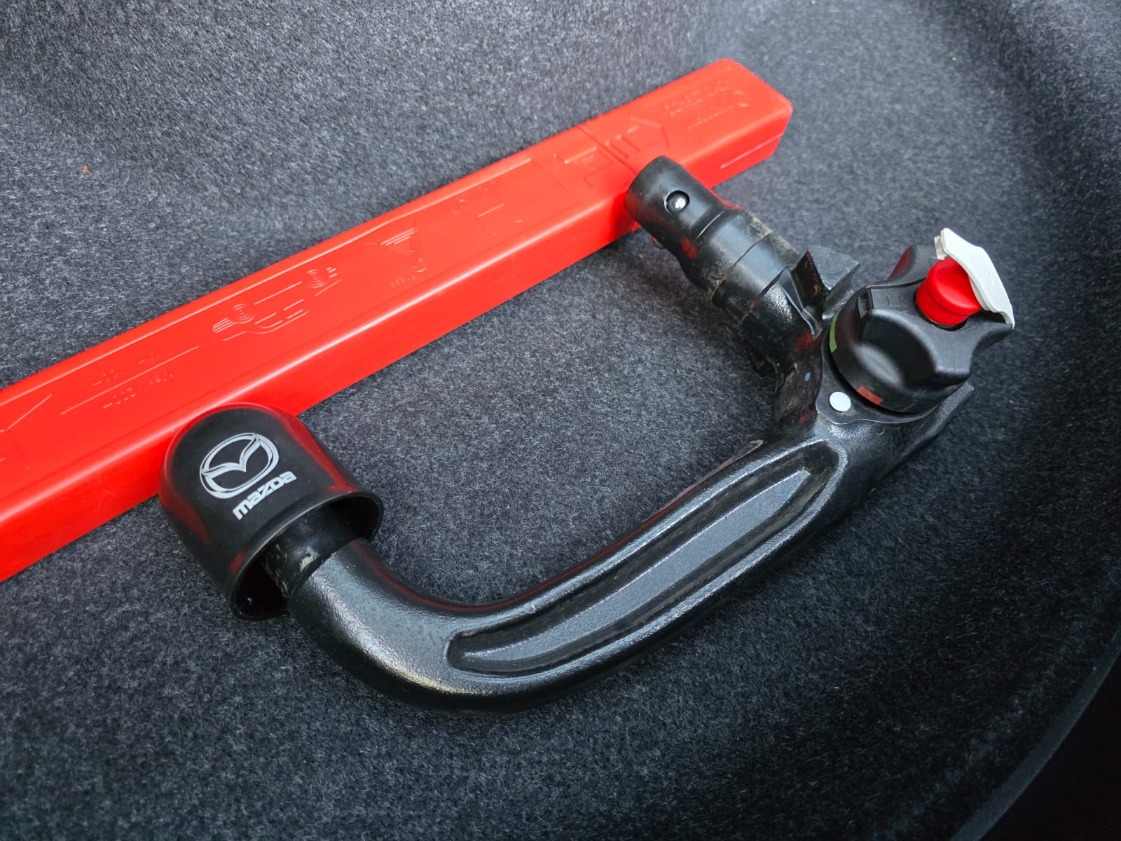MAZDA CX-5 e-Skyactiv-G 194PS Hybrid Homura Automat-image-19