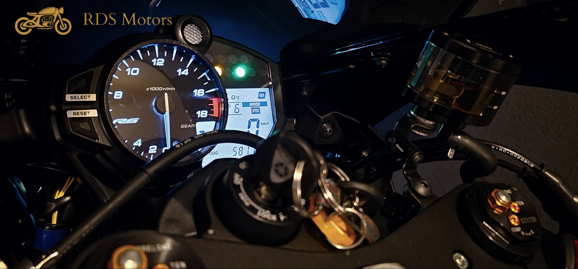 YAMAHA YZF-R6-image-13