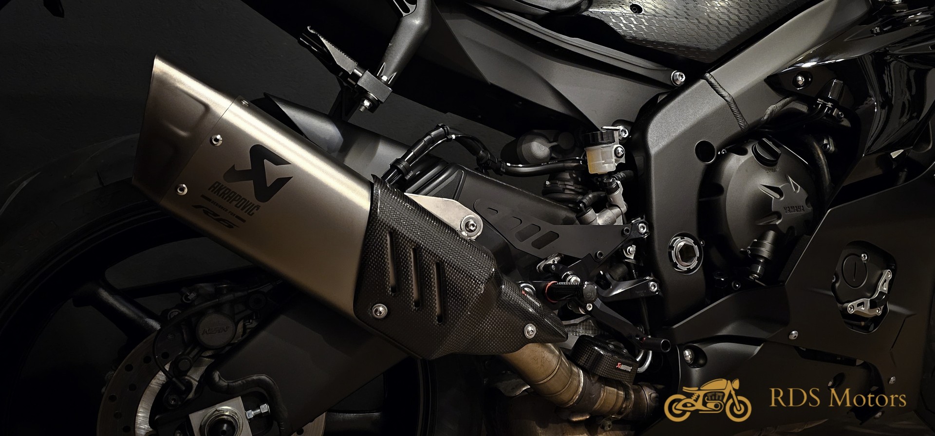 YAMAHA YZF-R6-image-10