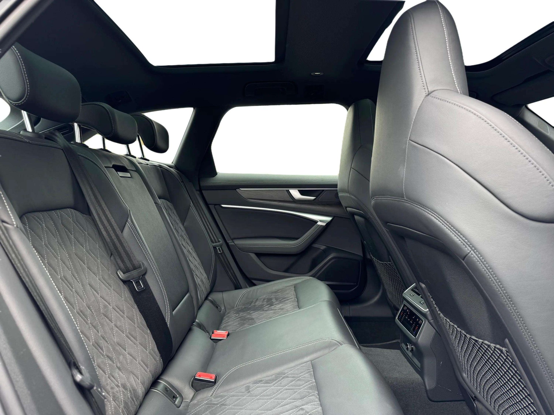 AUDI S6 Avant 3.0 TDI quattro tiptronic-image-17
