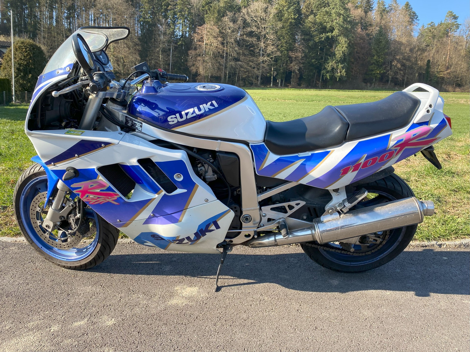 SUZUKI GSX-R 1100 M-image-0