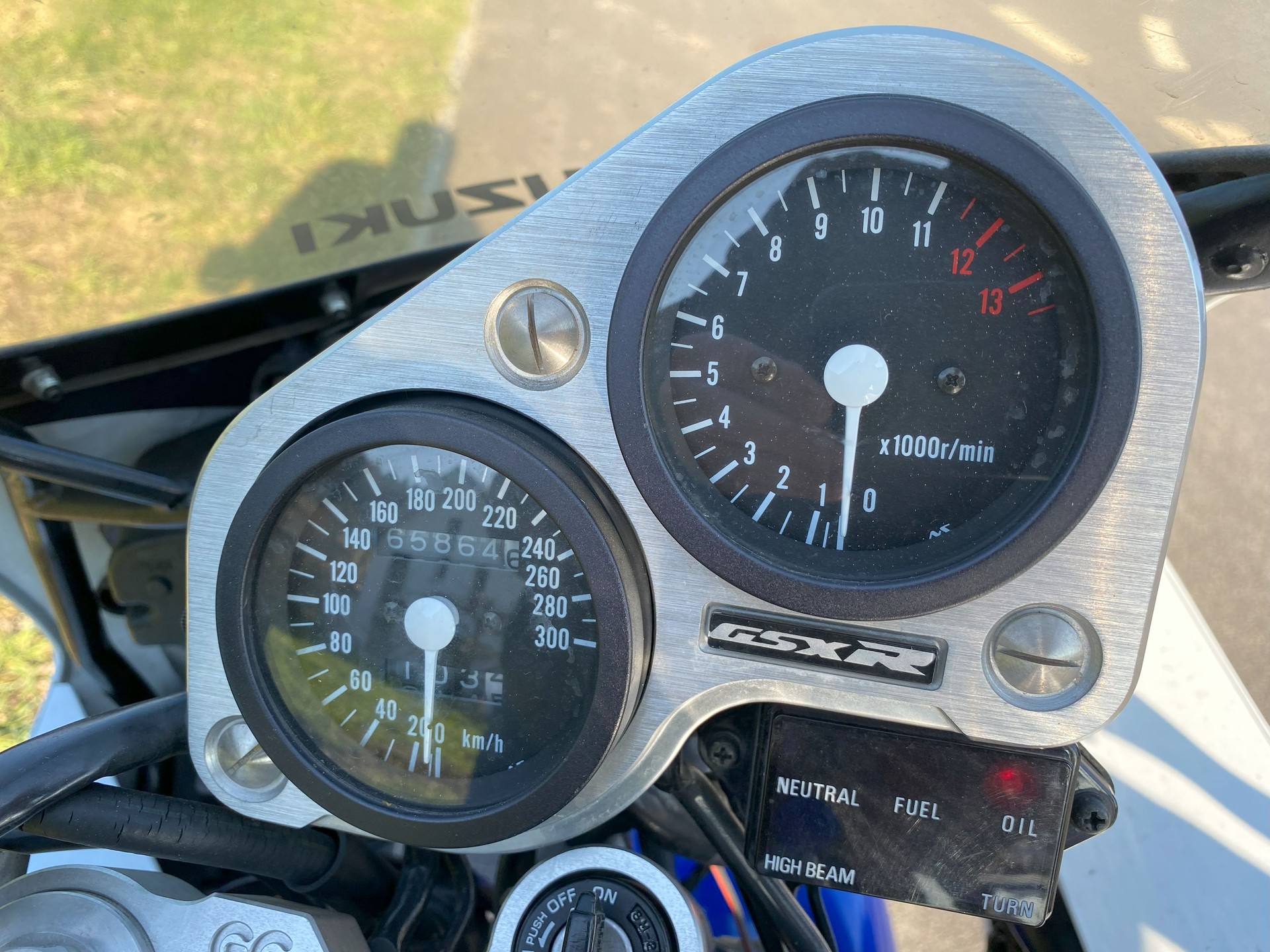 SUZUKI GSX-R 1100 M-image-4