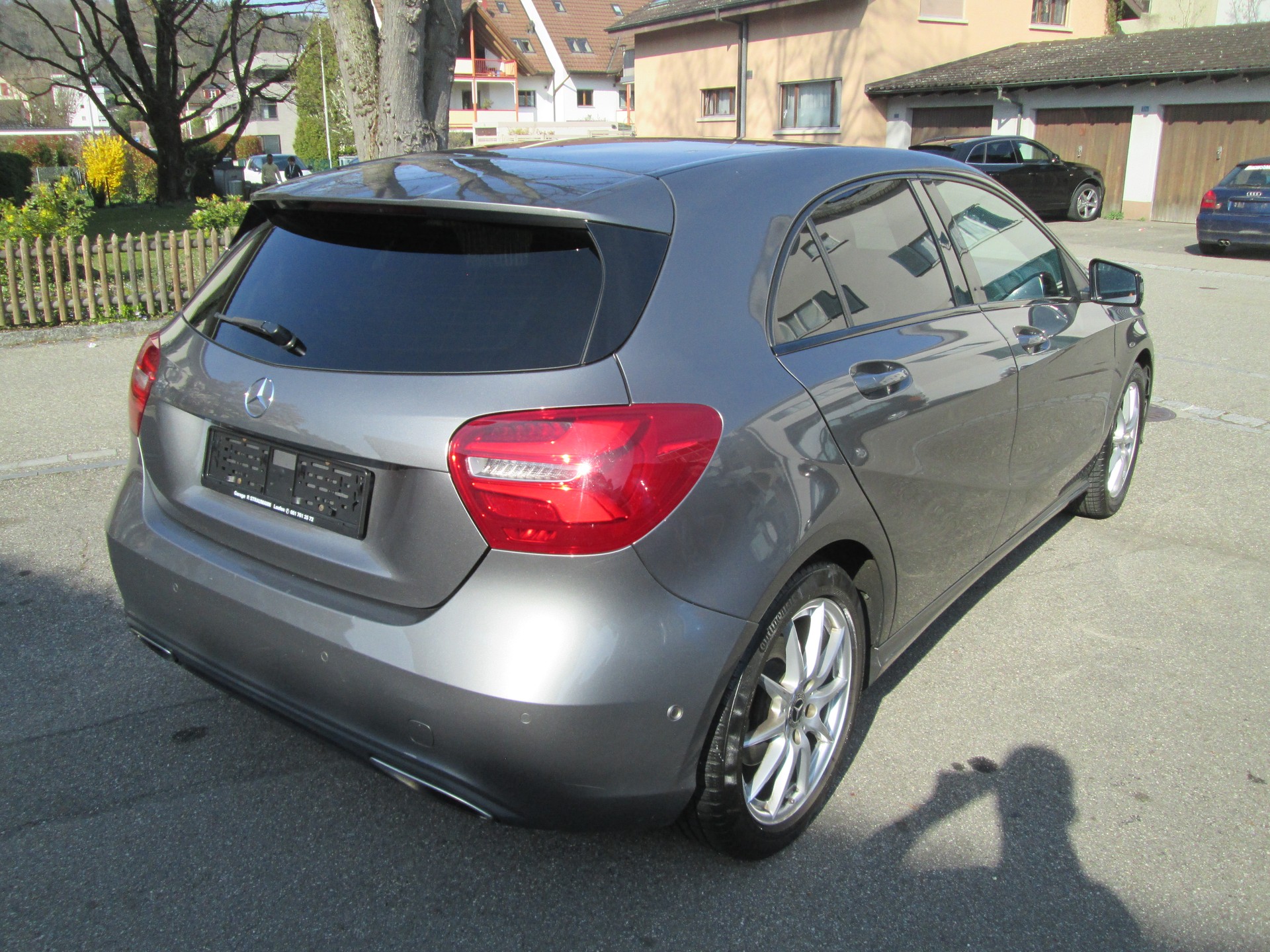 MERCEDES-BENZ A 200 Night Star 7G-DCT-image-4