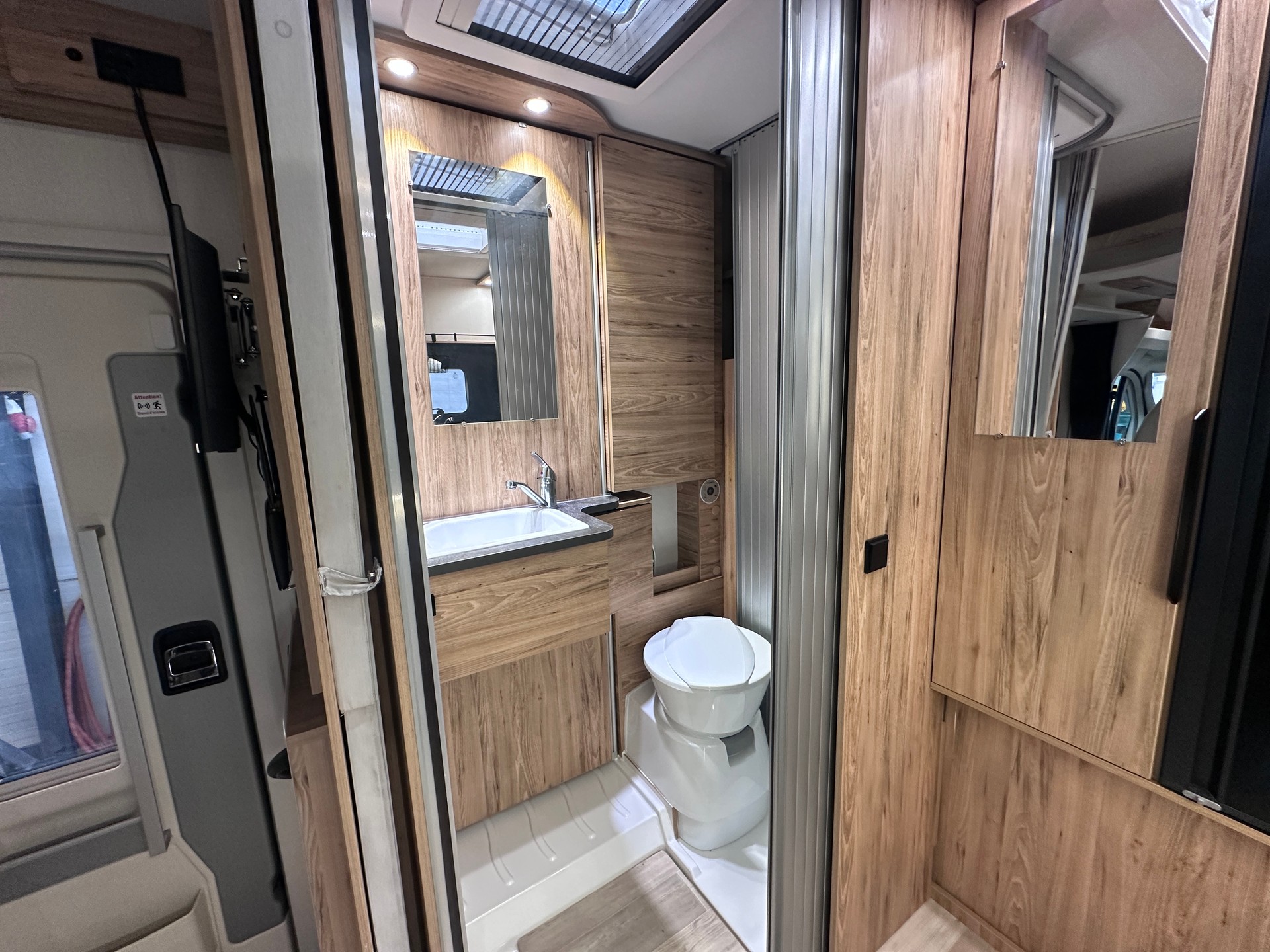BAVARIA T 626 D Nomade-image-14