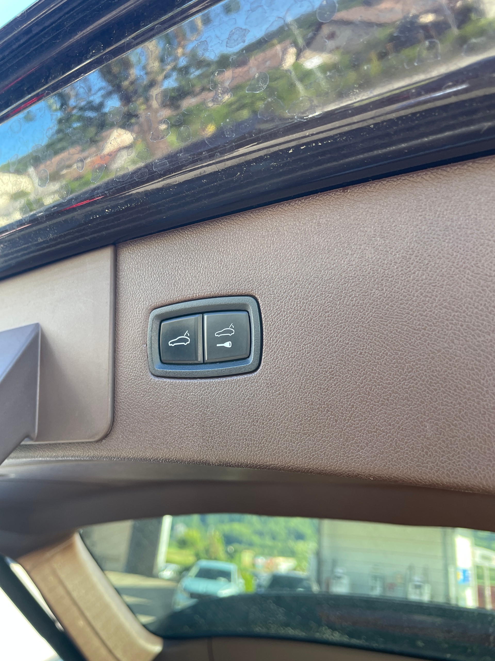 PORSCHE Cayenne S-image-20