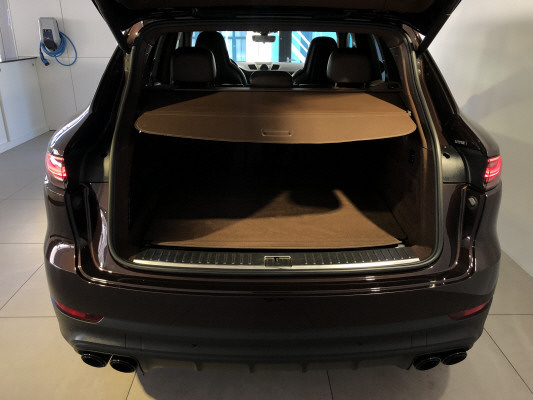 PORSCHE Cayenne S-image-4