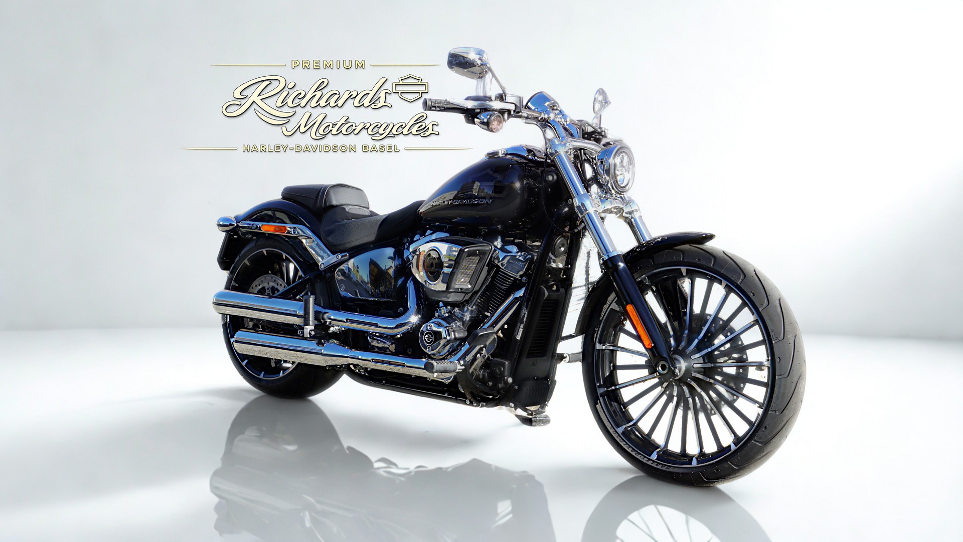 HARLEY-DAVIDSON FXBR Breakout 117-image-1