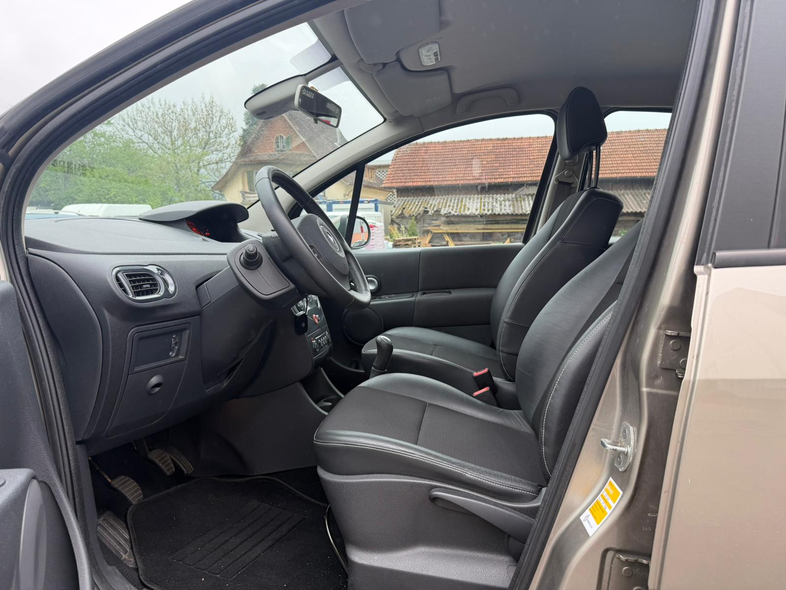 RENAULT Modus 1.2 16V T Dynamique-image-8