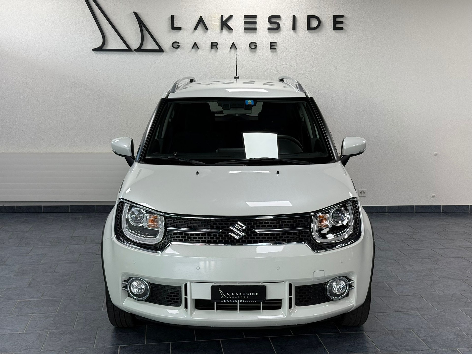 SUZUKI Ignis 1.2i Compact Top AGS-showroom-element-1