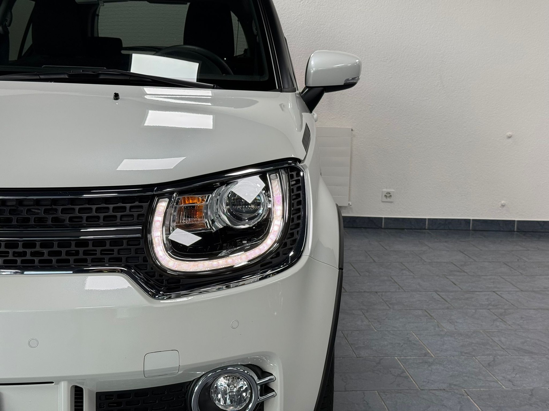 SUZUKI Ignis 1.2i Compact Top AGS-image-8