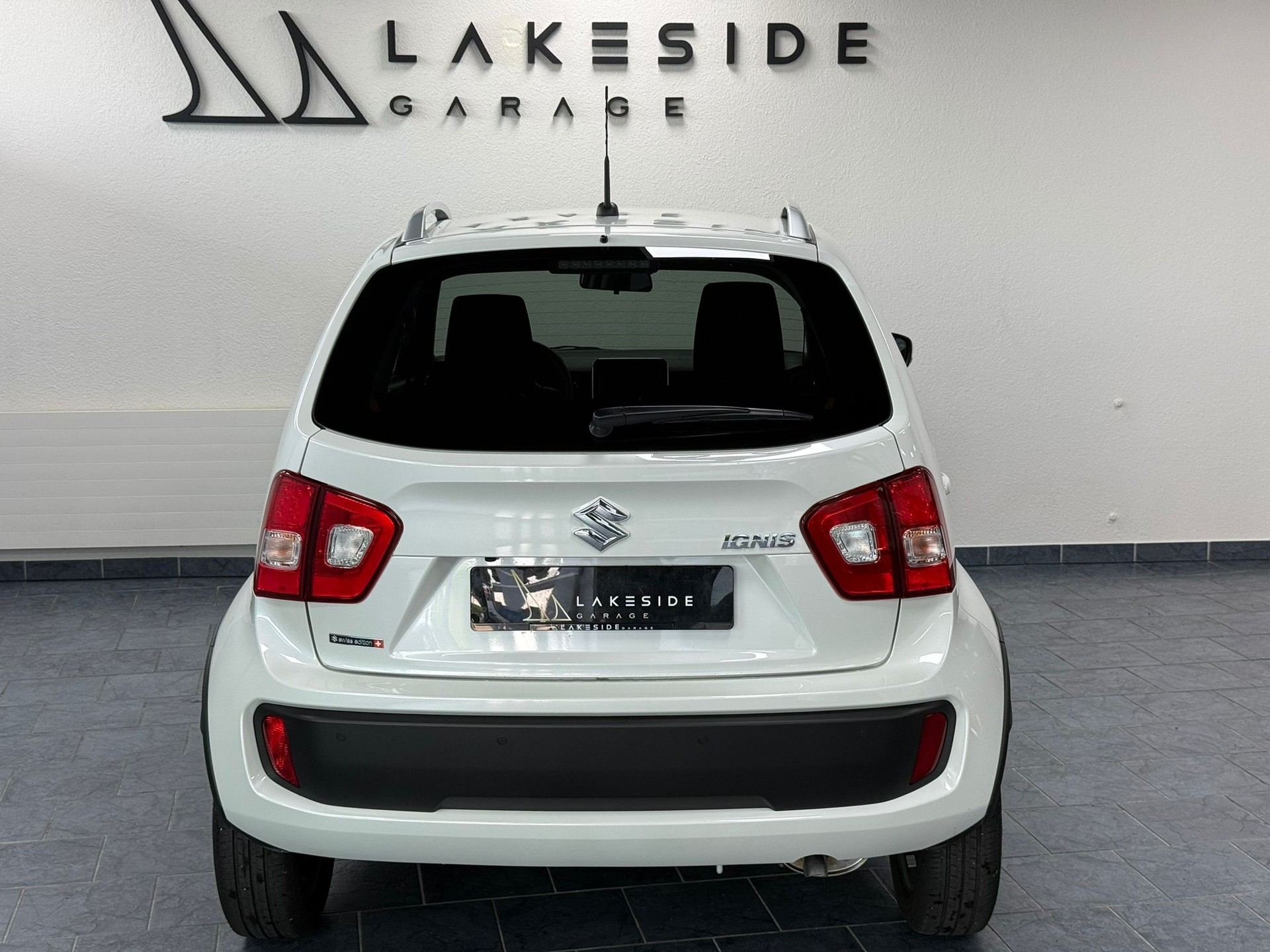 SUZUKI Ignis 1.2i Compact Top AGS-image-4