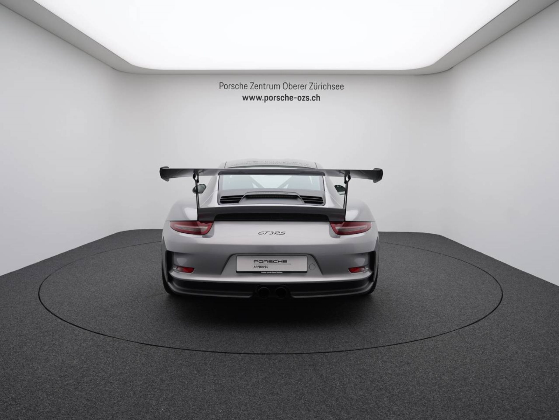 PORSCHE 911 GT3 RS-image-5
