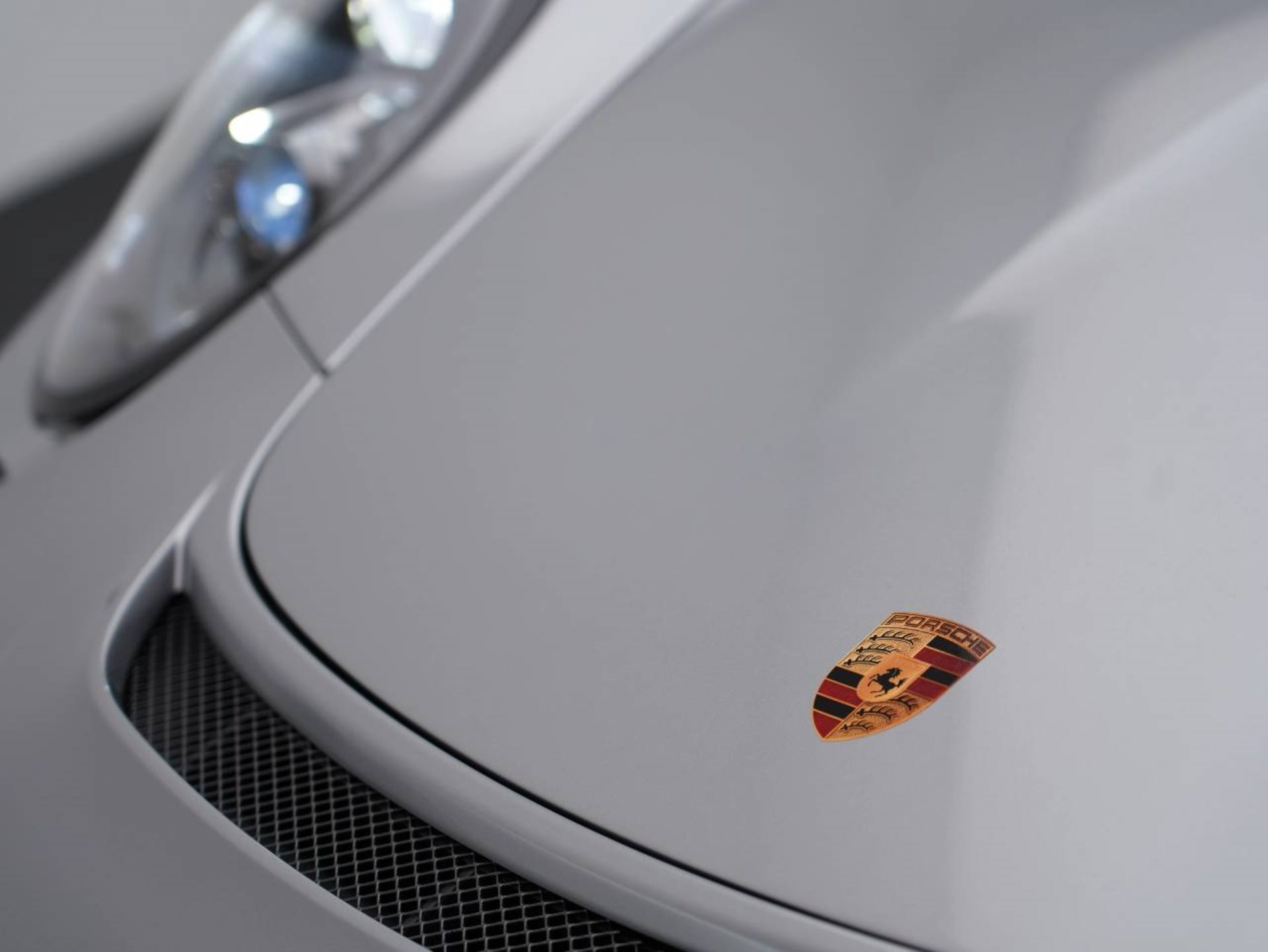 PORSCHE 911 GT3 RS-image-11