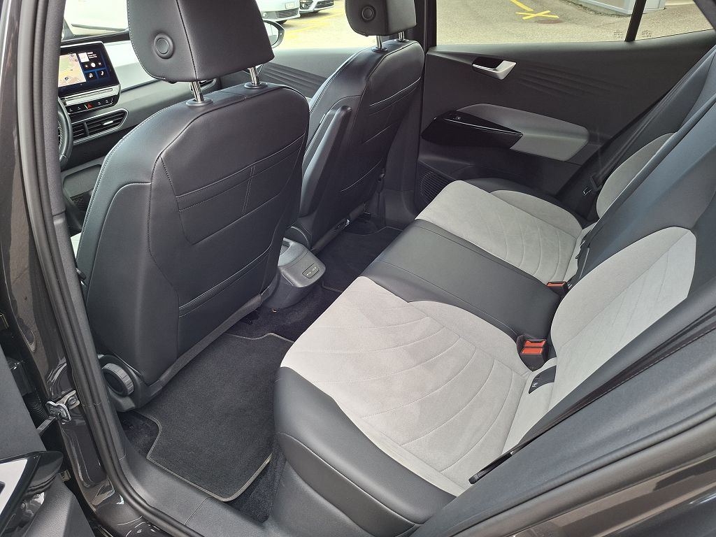 VW ID.3 Pro Performance 58 kWh Pro-image-13