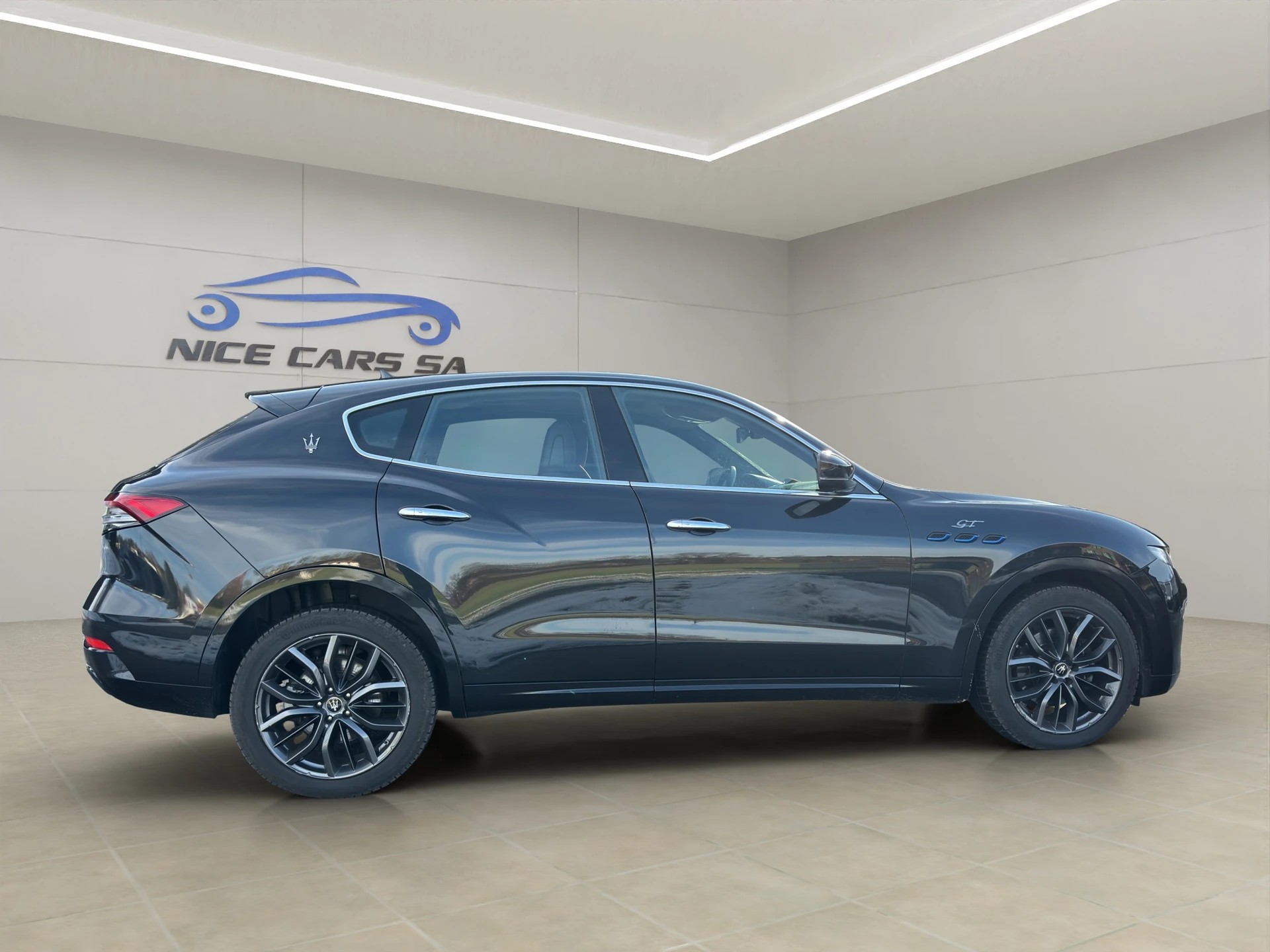 MASERATI Levante 2.0 MHEV GT Hybrid Automatica-image-6