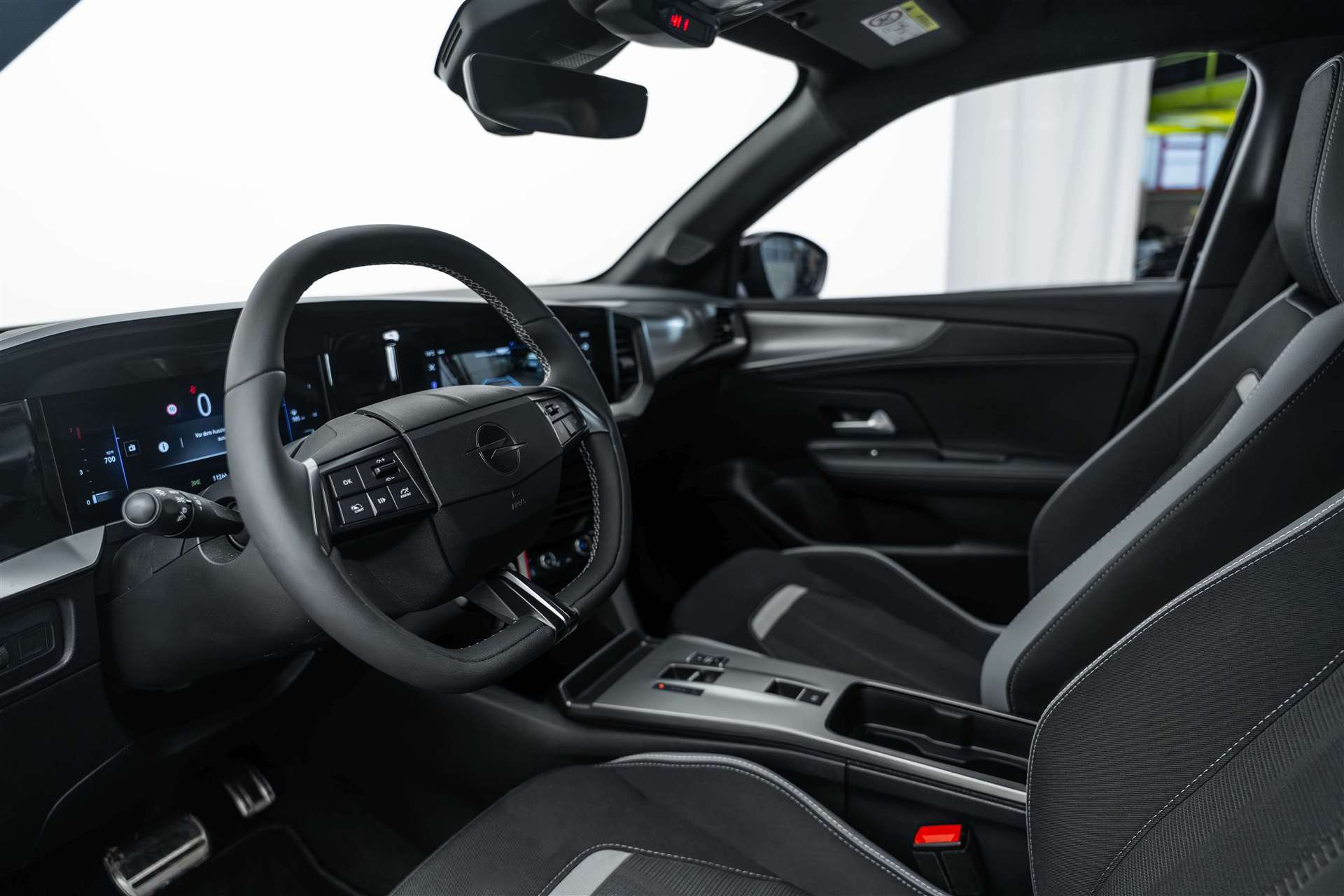 OPEL Mokka 1.2 Direct Injection Turbo GS Automat-image-7