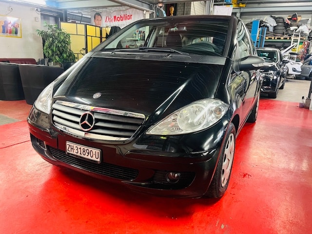 MERCEDES-BENZ A 150 Classic