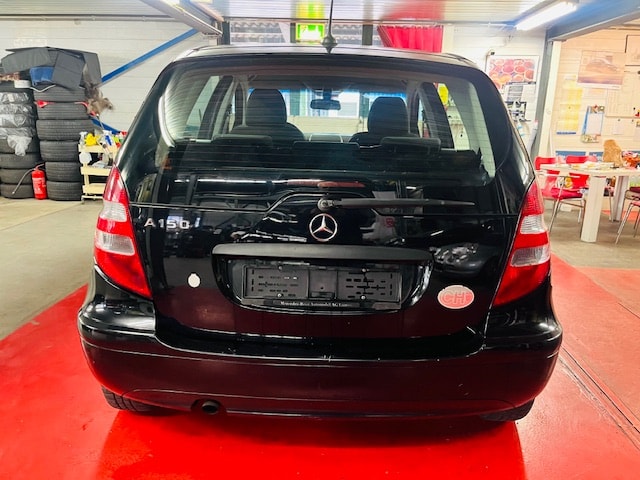 MERCEDES-BENZ A 150 Classic-image-7