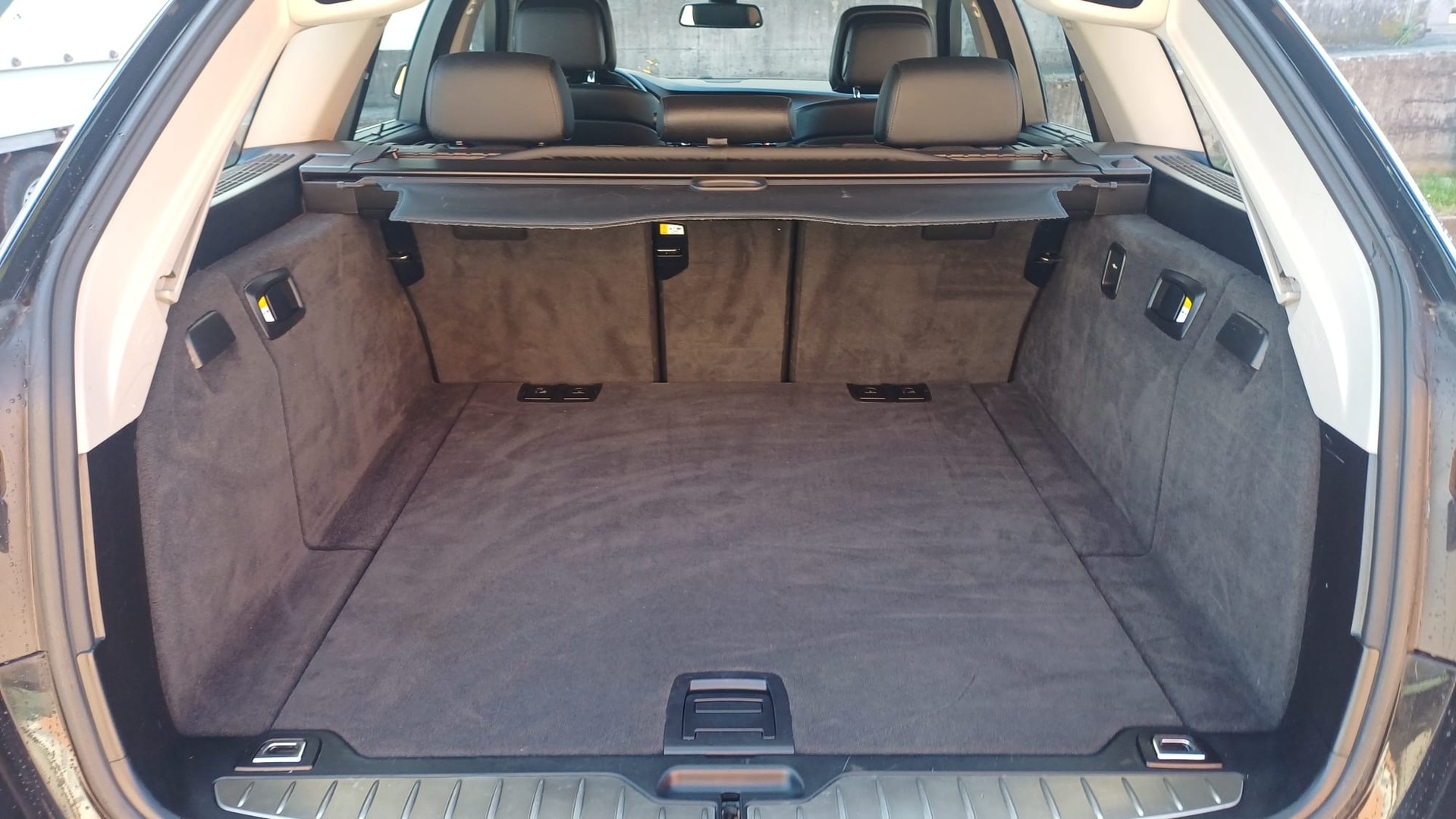 BMW 528i xDrive Touring Steptronic-image-6
