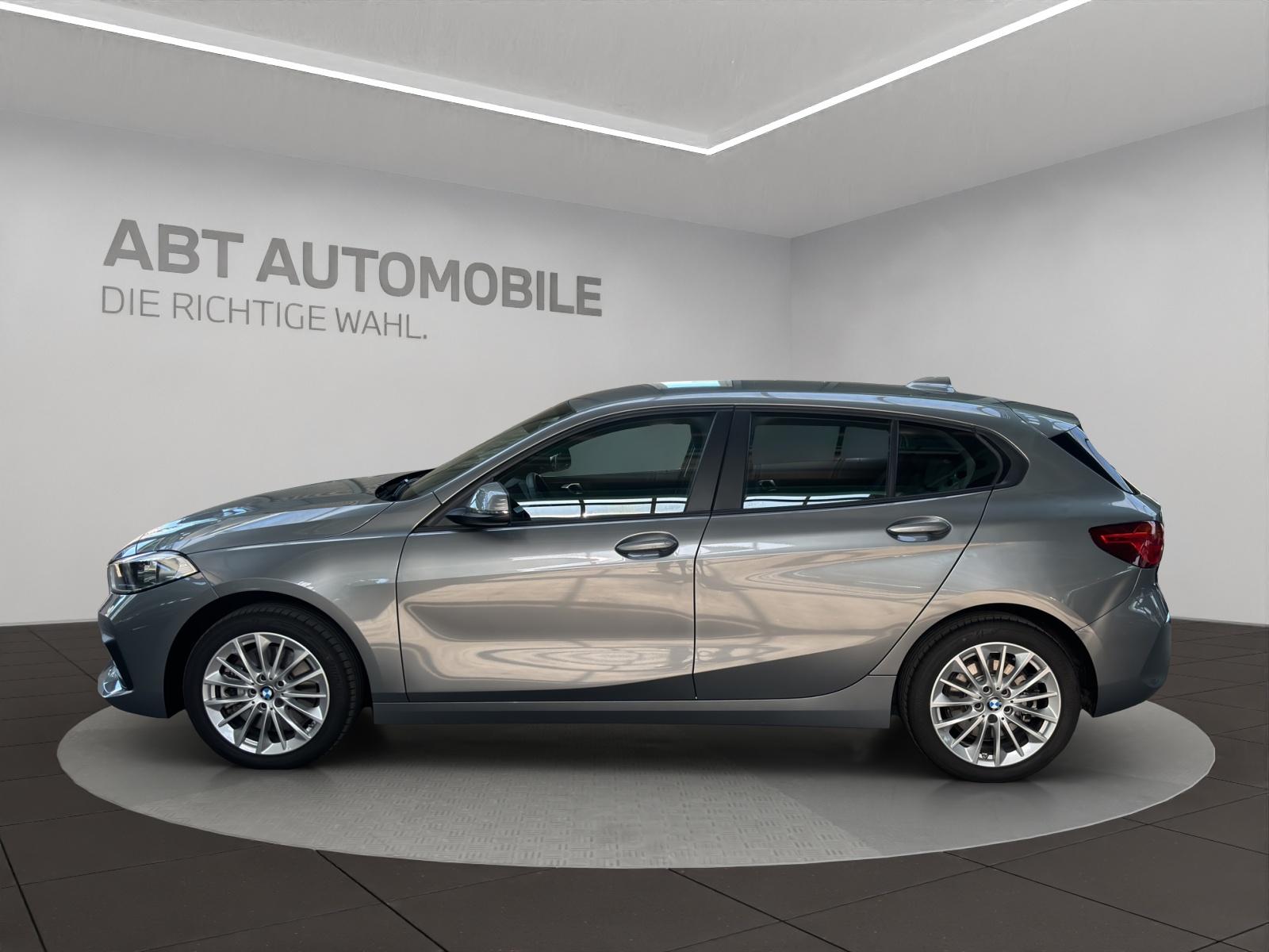 BMW 120d xDrive-showroom-element-2