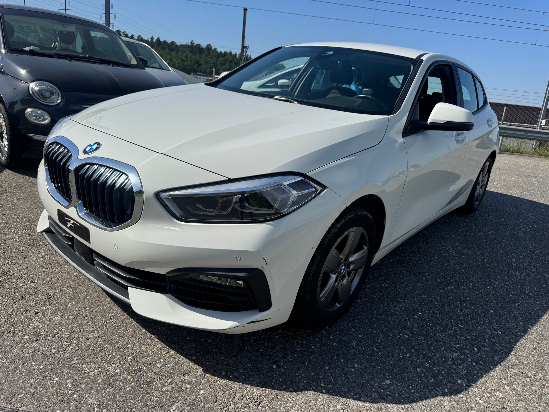 BMW 118i Steptronic Essential Edition