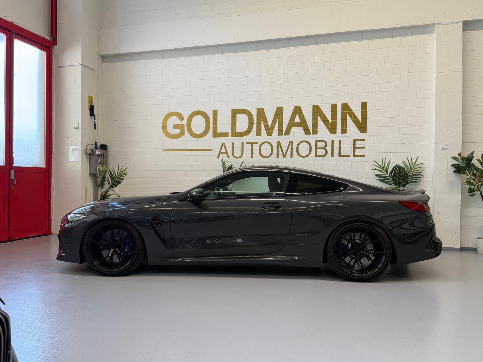 BMW M8 xDrive Steptronic M Competition-showroom-element-1
