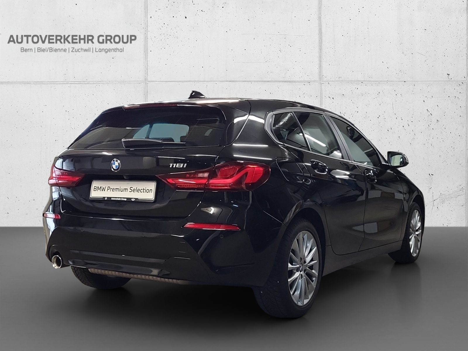 BMW 118i Steptronic-image-4