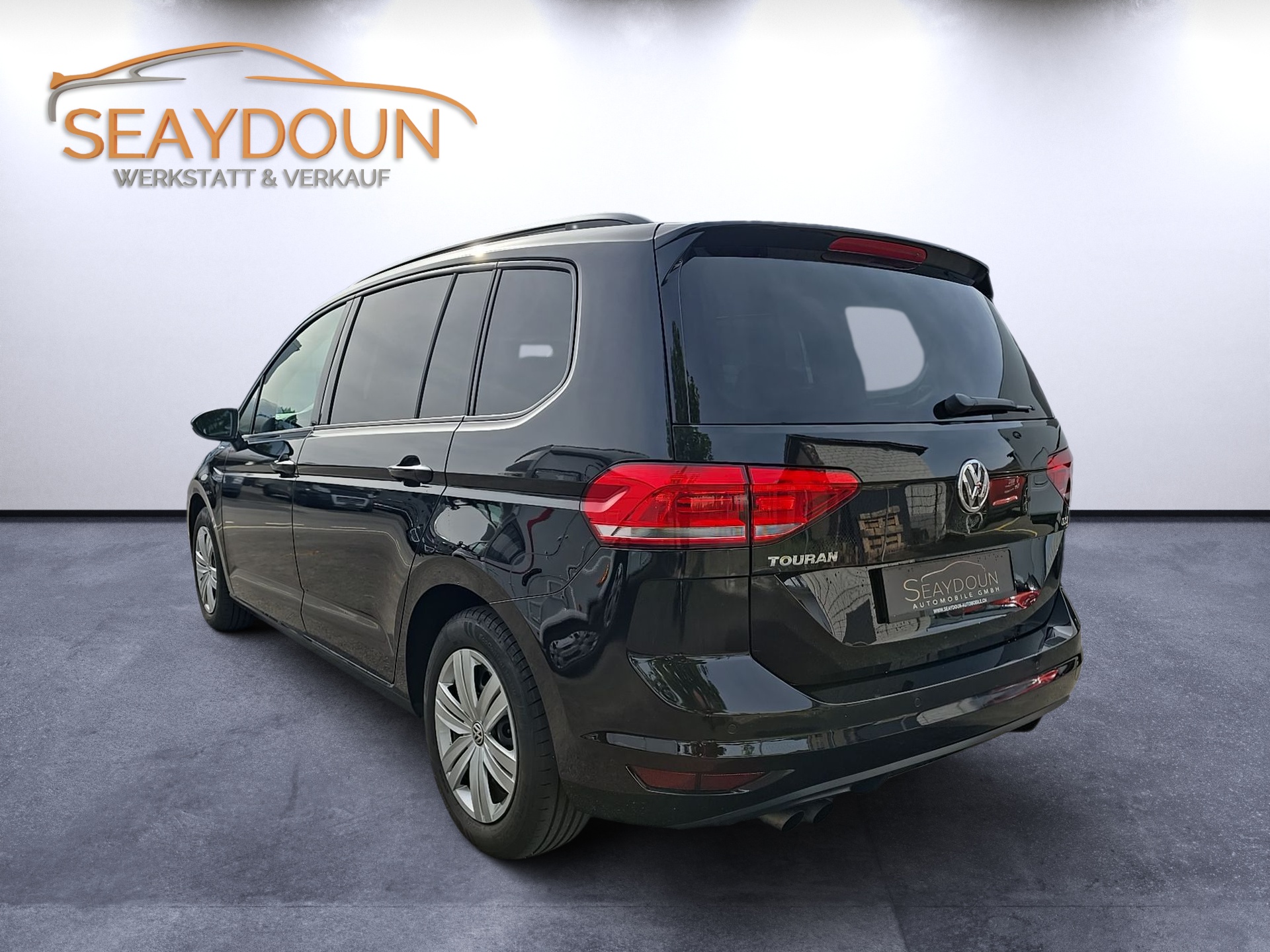 VW Touran 1.4 TSI BlueMotion Technology Family-showroom-element-2