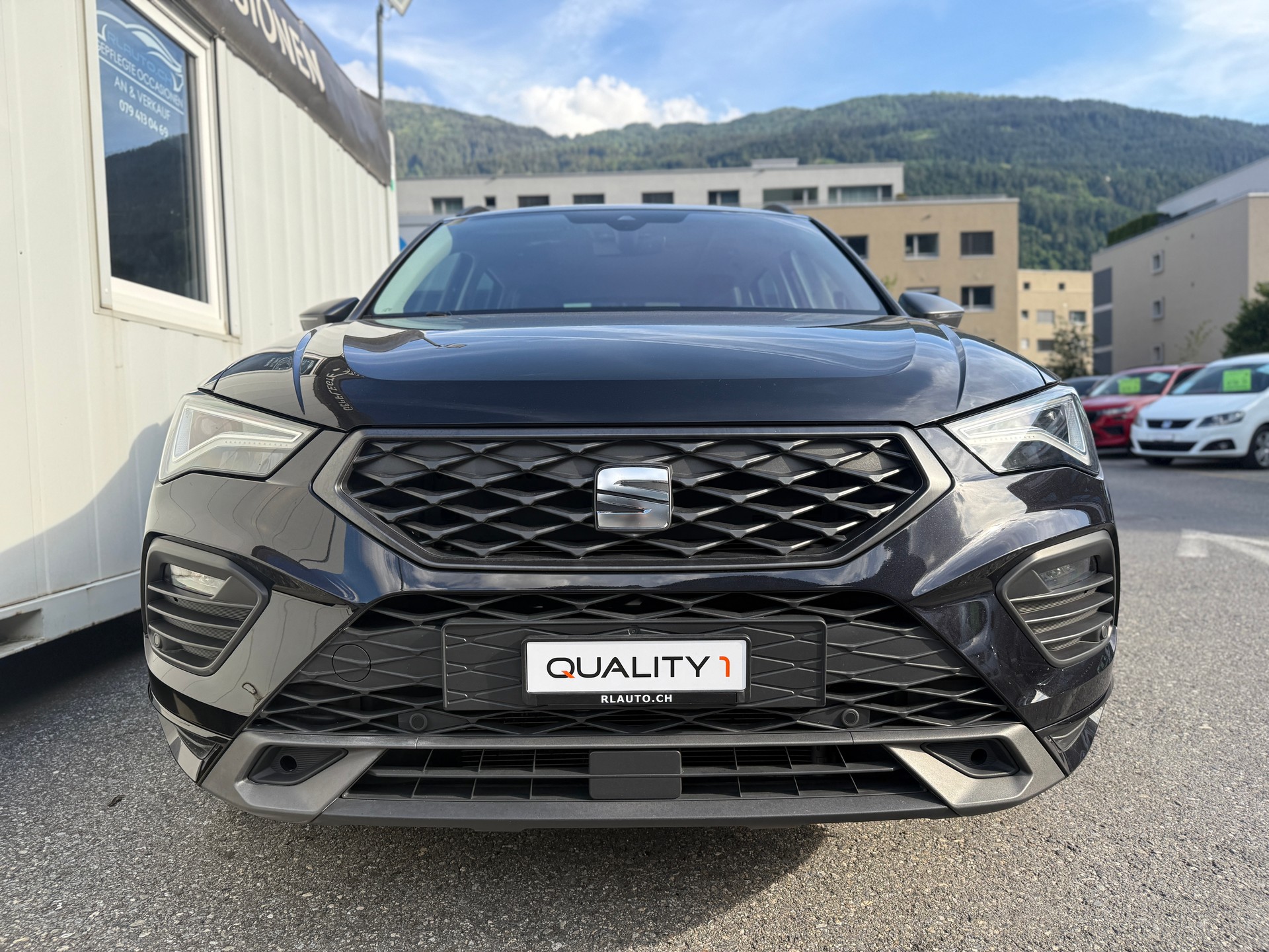 SEAT Ateca 2.0 TDI CR Hola FR DSG 4Drive * 1. HAND * FRISCH MFK * AHK * PANORAMA*-image-9