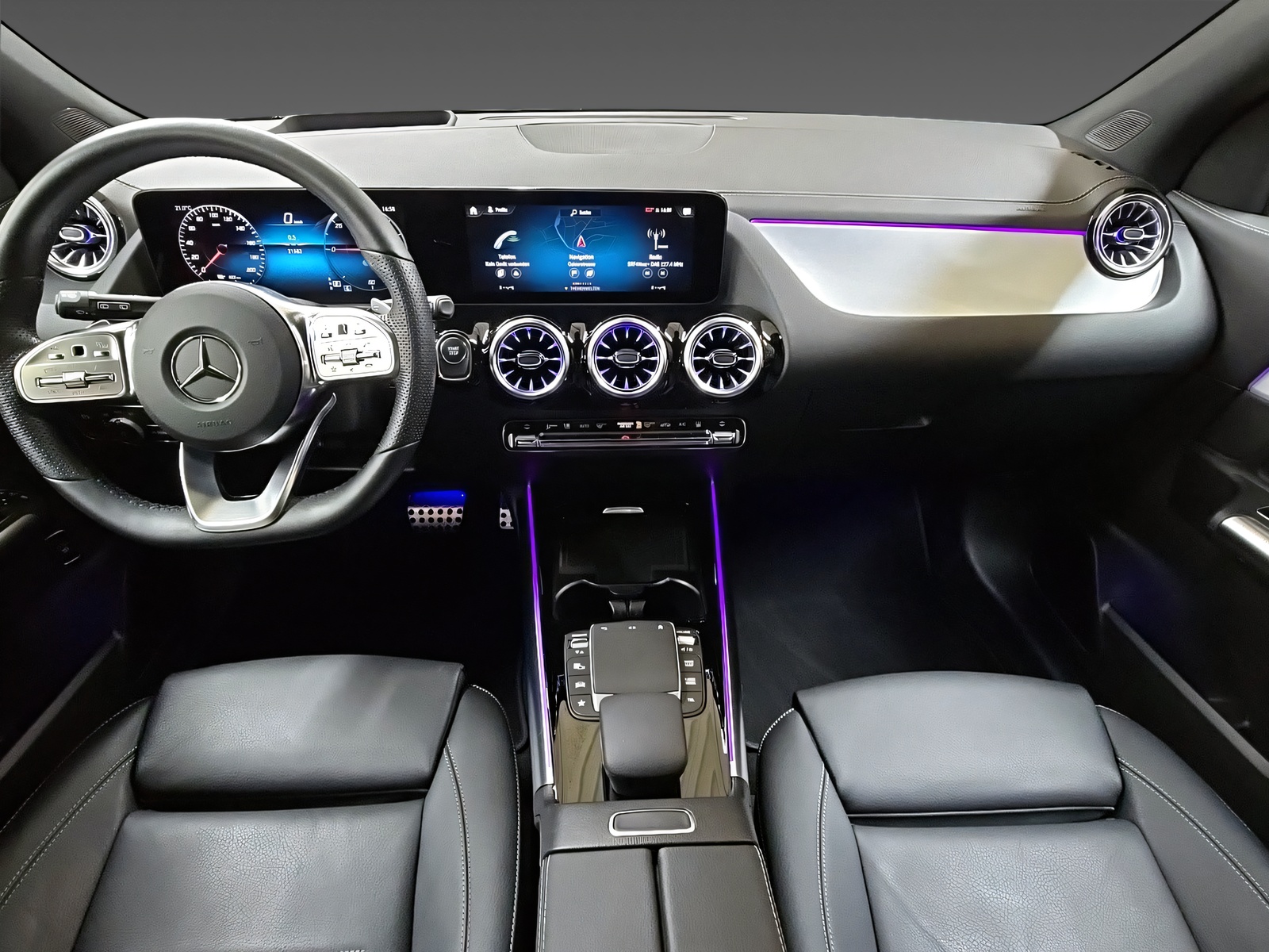 MERCEDES-BENZ EQA 350 4Matic AMG Line-image-8