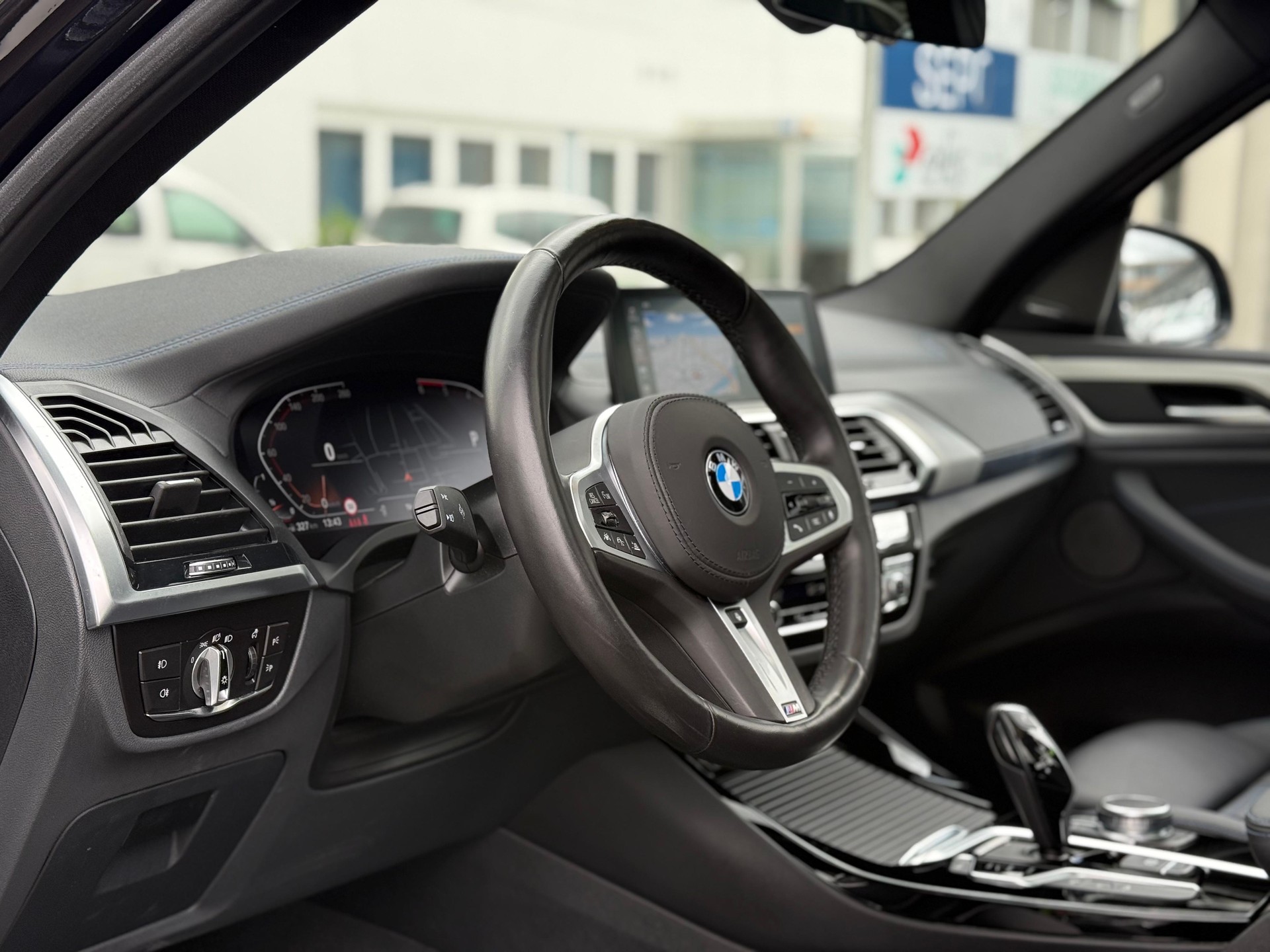 BMW X3 20d xDrive paddles-image-6