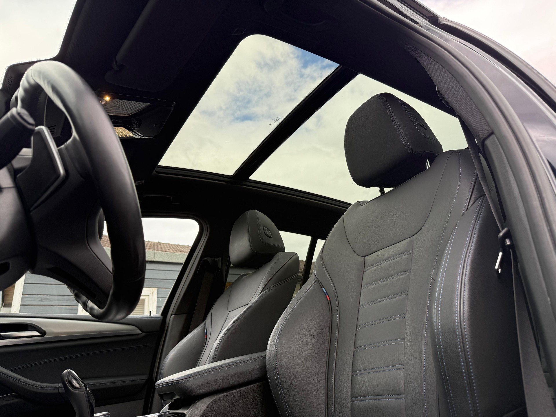BMW X3 20d xDrive paddles-image-9