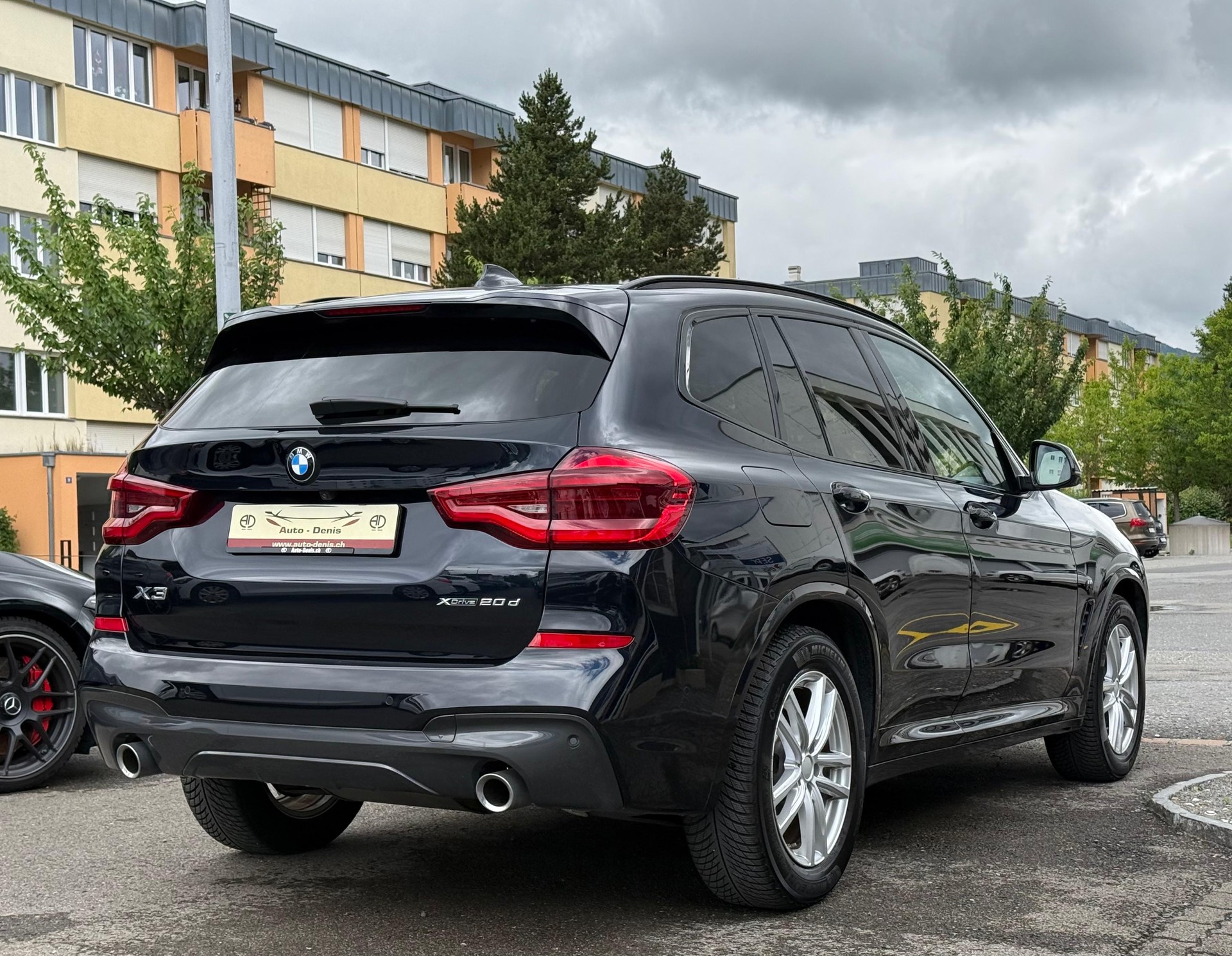 BMW X3 20d xDrive paddles-showroom-element-3