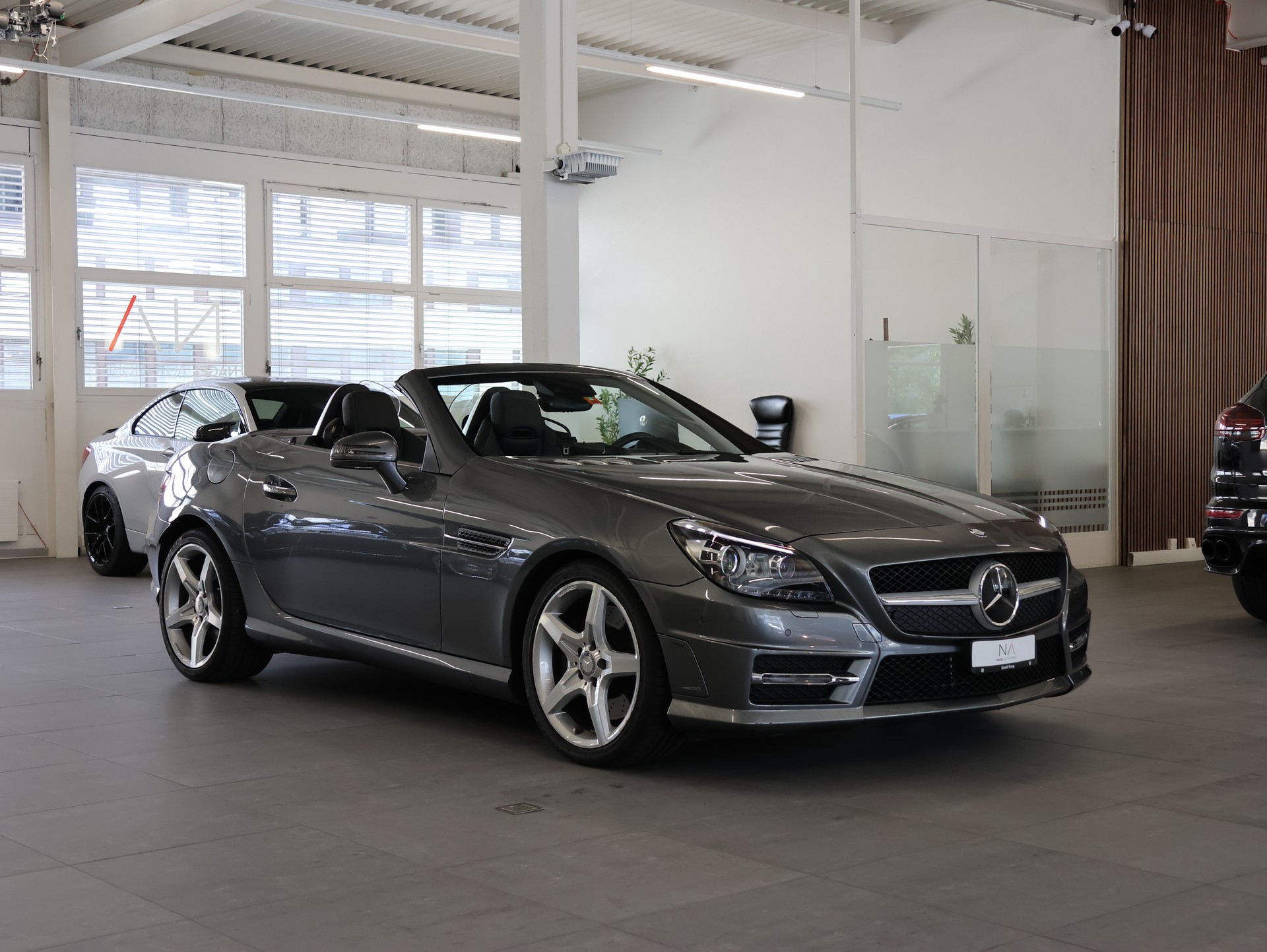 MERCEDES-BENZ SLK 350 7G-Tronic *Harman Kardon* *AMG Line* *Memory Sitze*-showroom-element-2